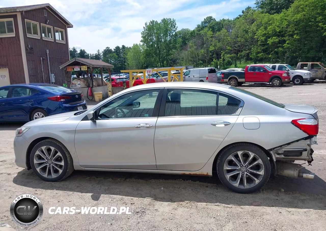 2014 Honda Accord Sport VIN:1HGCR2F59EA009090 - 14