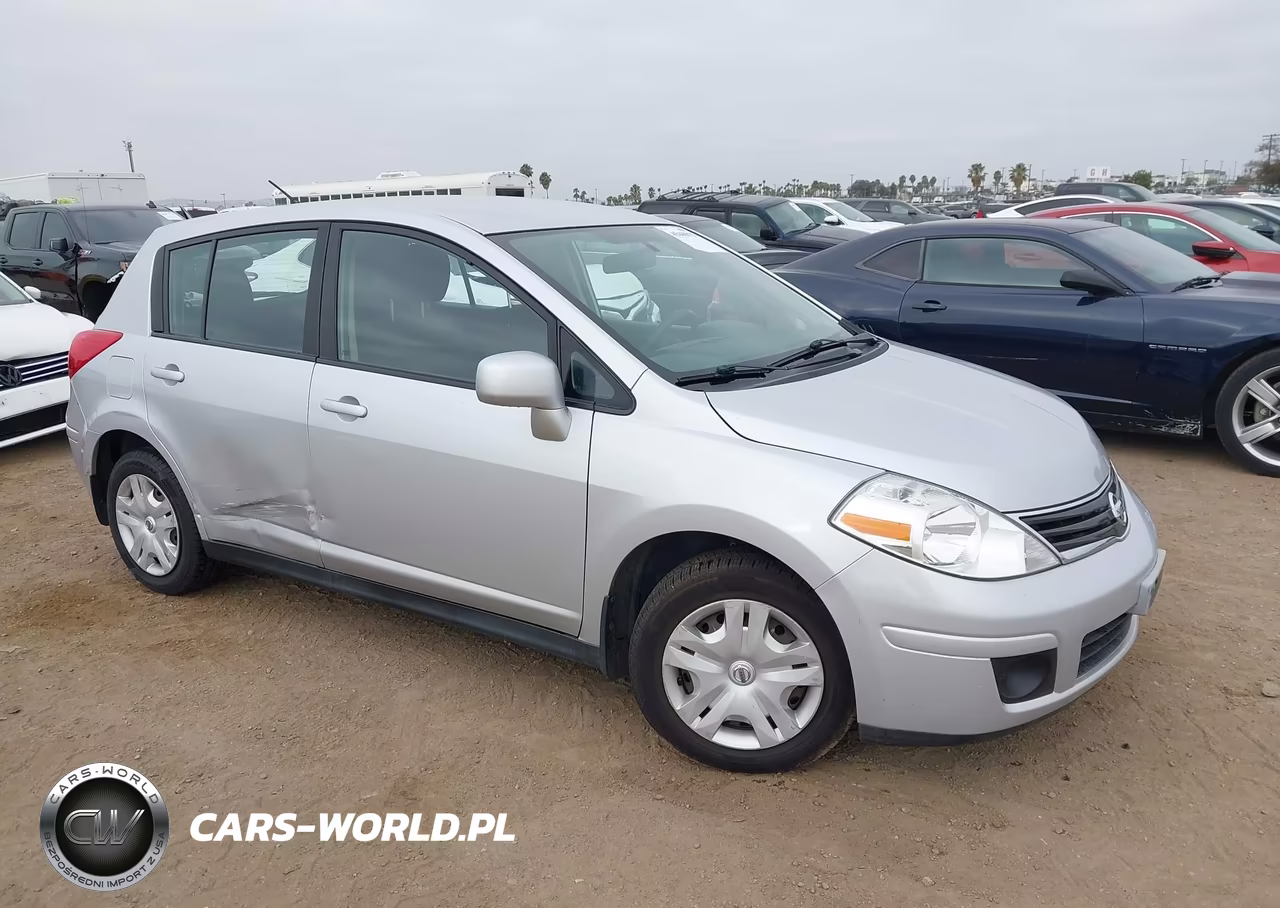 2011 Nissan Versa 1.8S