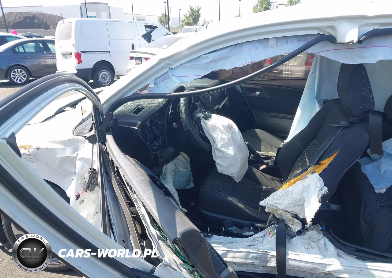 2018 Toyota Corolla Im VIN:JTNKARJE5JJ556798 - 5