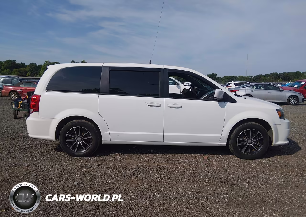 2018 Dodge Grand Caravan Se Plus VIN:2C4RDGBG4JR139781 - 13