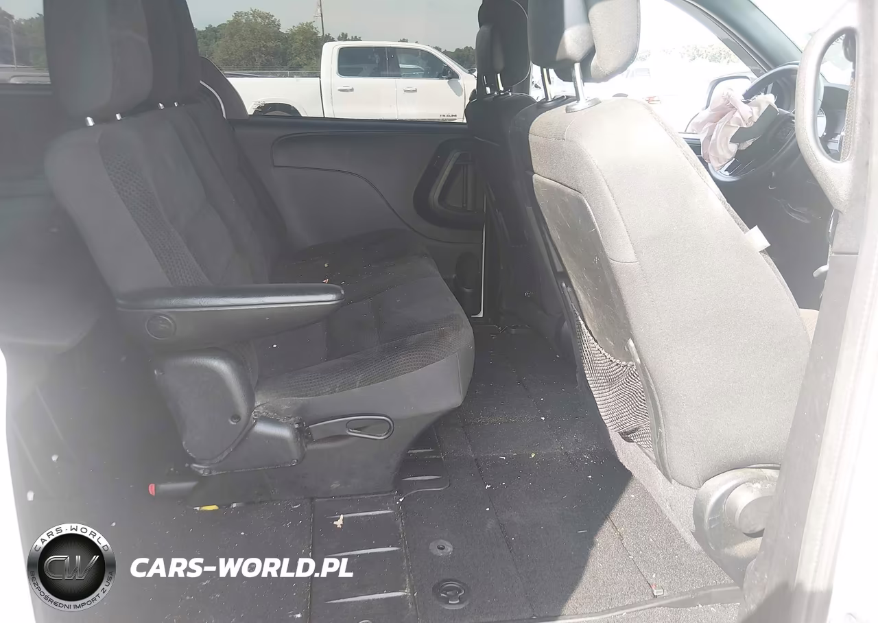 2018 Dodge Grand Caravan Se Plus VIN:2C4RDGBG4JR139781 - 8