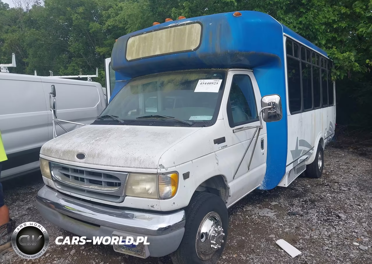 2000 Ford E-450 Cutaway Standard VIN:1FDXE45F6YHB85264 - 11
