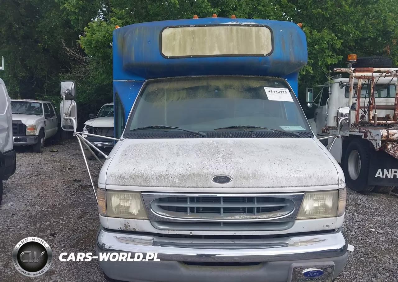 2000 Ford E-450 Cutaway Standard VIN:1FDXE45F6YHB85264 - 12