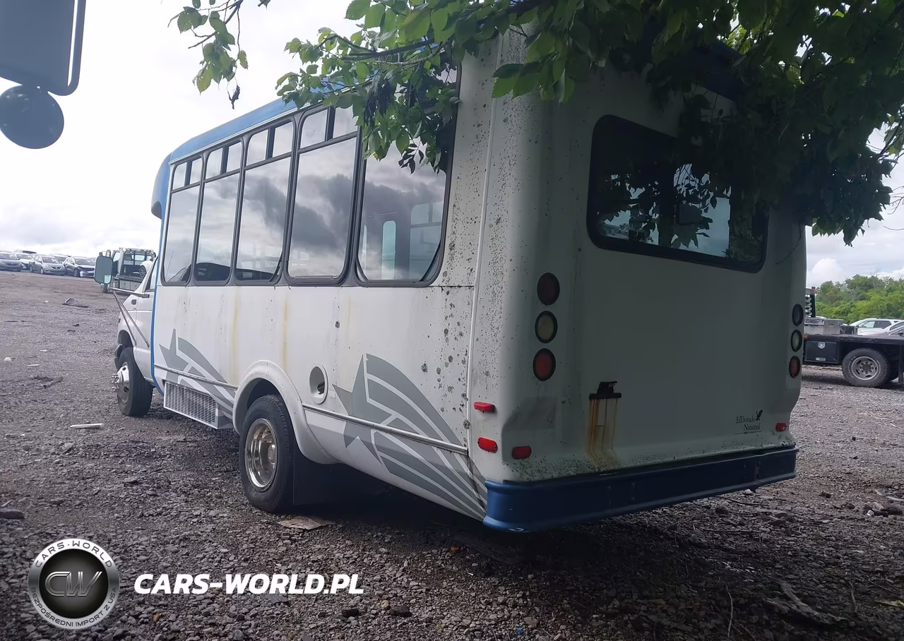 2000 Ford E-450 Cutaway Standard VIN:1FDXE45F6YHB85264 - 3