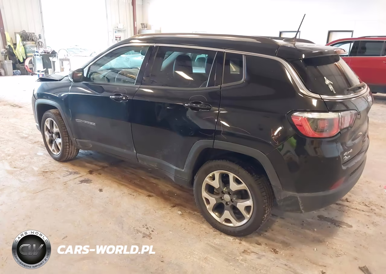 2018 Jeep Compass Limited 4X4 VIN:3C4NJDCB8JT354229 - 3
