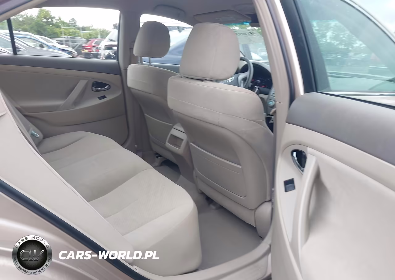 2009 Toyota Camry Le VIN:4T4BE46K29R072142 - 8