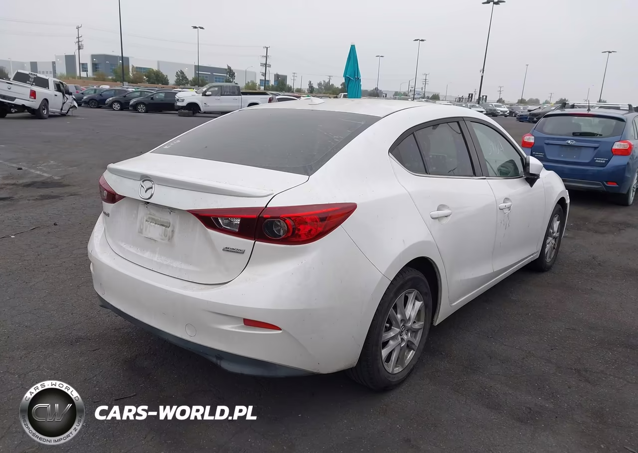 2016 Mazda Mazda3 I Grand Touring VIN:JM1BM1X70G1301099 - 4