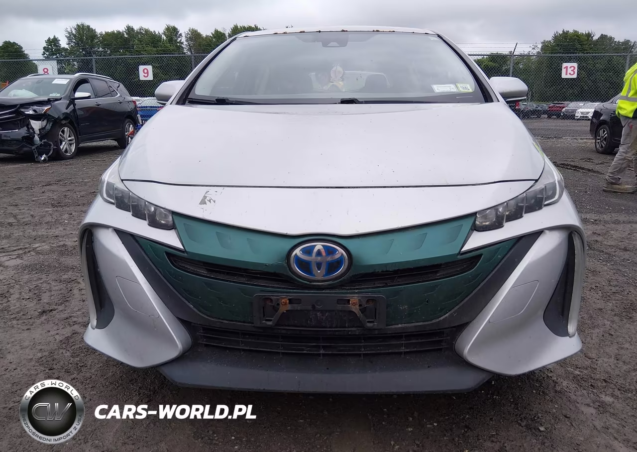 2017 Toyota Prius Prime Premium VIN:JTDKARFP4H3058430 - 13