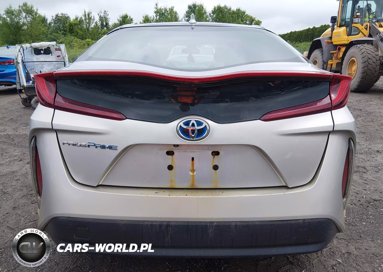 2017 Toyota Prius Prime Premium VIN:JTDKARFP4H3058430 - 17
