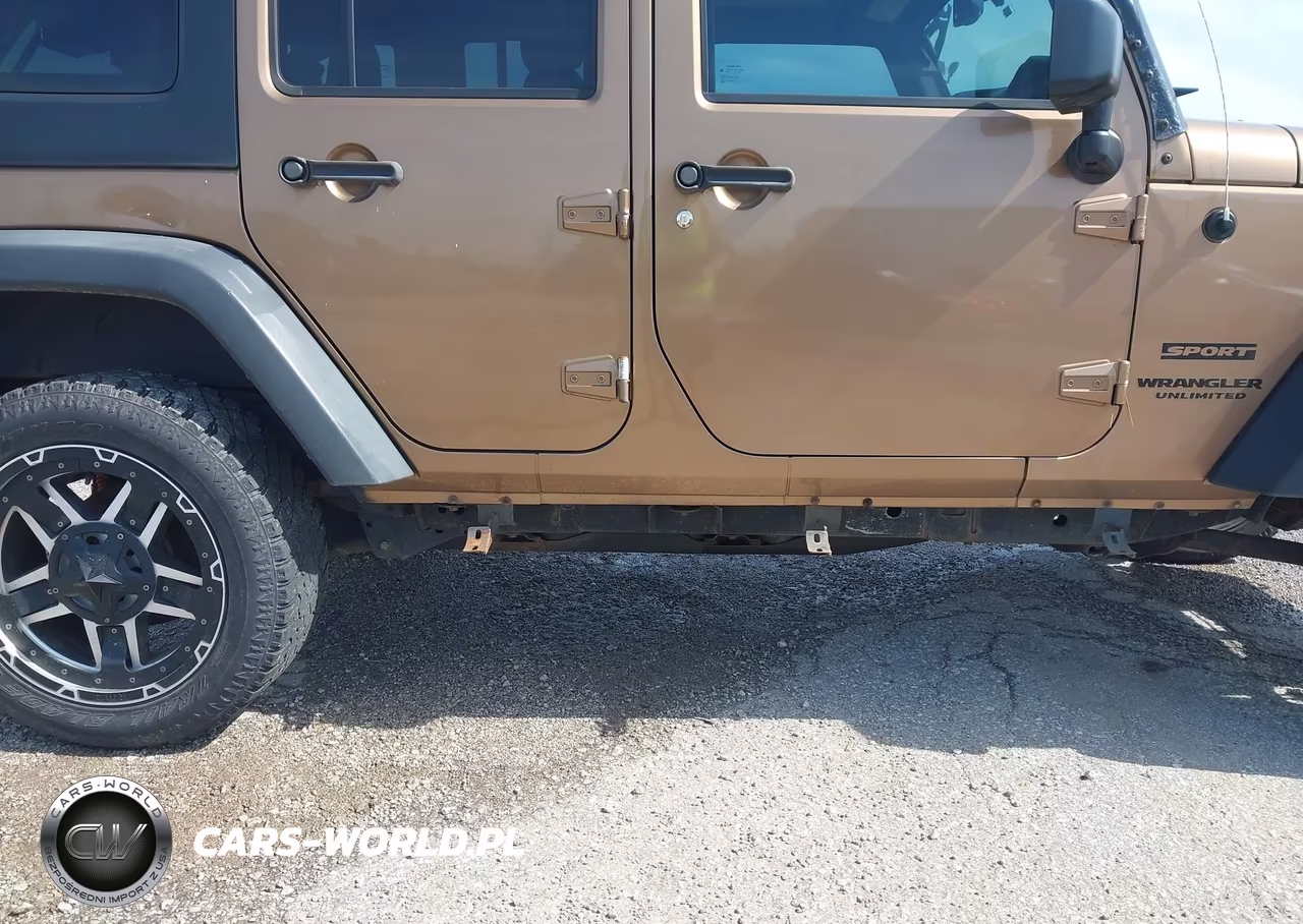 2015 Jeep Wrangler Unlimited Sport VIN:1C4BJWDG4FL696529 - 6