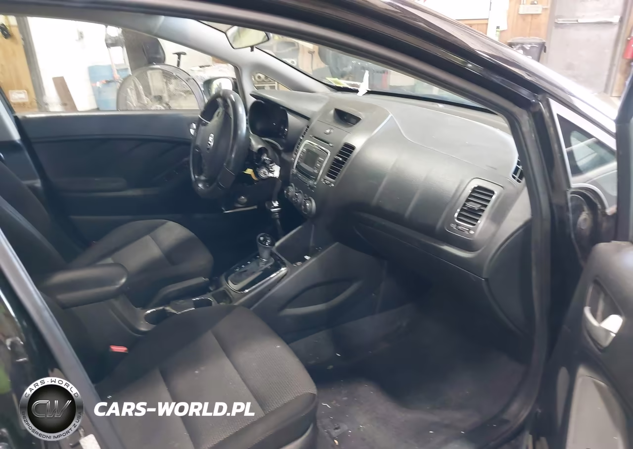 2017 Kia Forte Lx VIN:3KPFK4A73HE034234 - 5