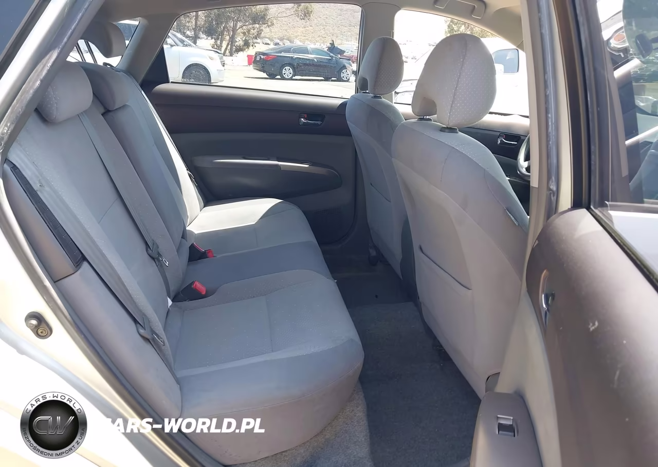 2005 Toyota Prius VIN:JTDKB20U857040570 - 8