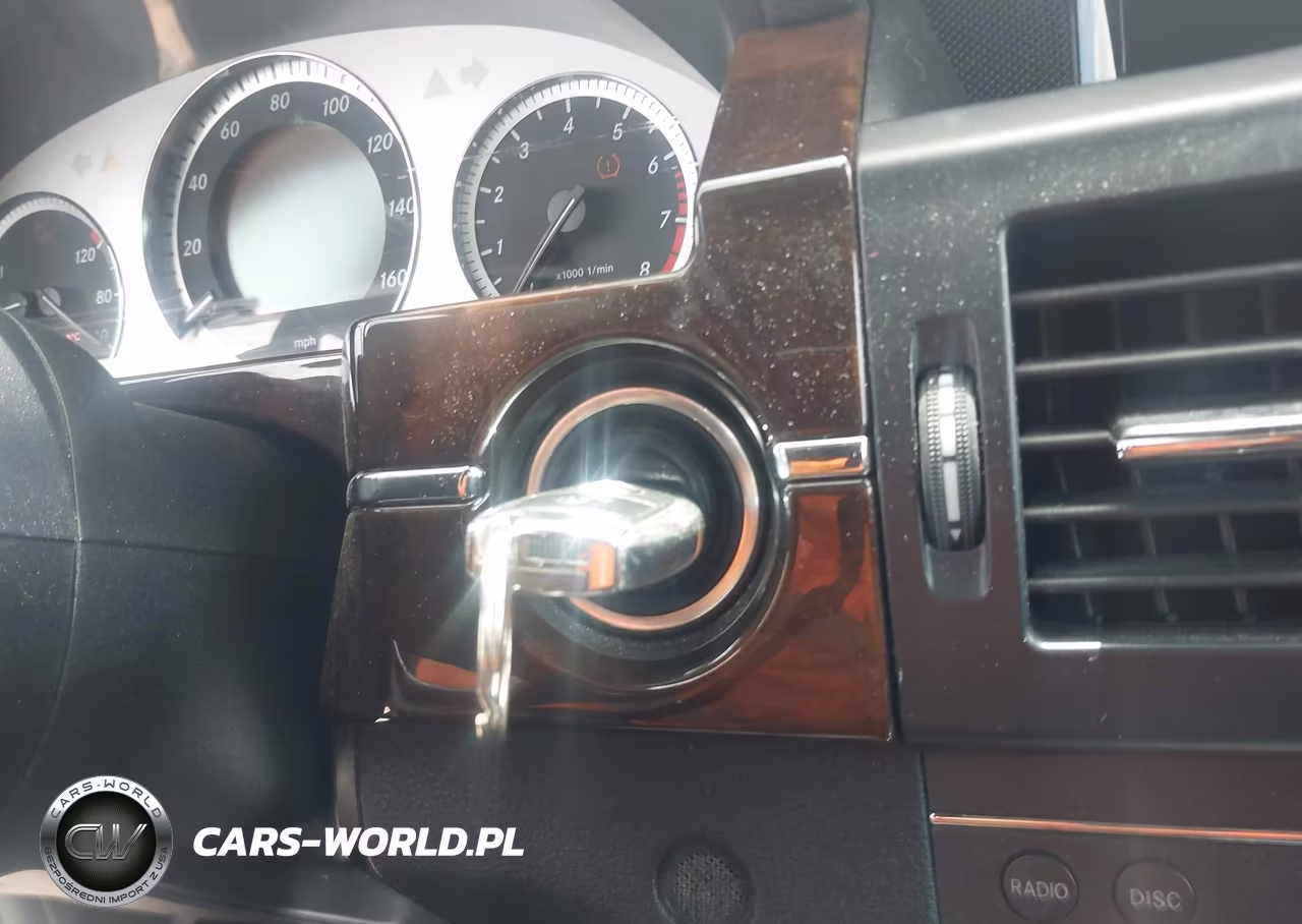 2011 Mercedes-Benz Glk 350 VIN:WDCGG5GB9BF628034 - 11
