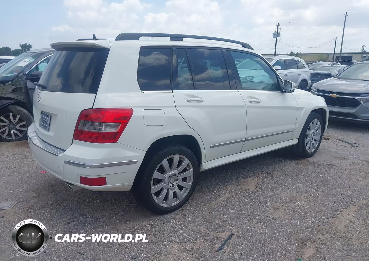 2011 Mercedes-Benz Glk 350 VIN:WDCGG5GB9BF628034 - 4