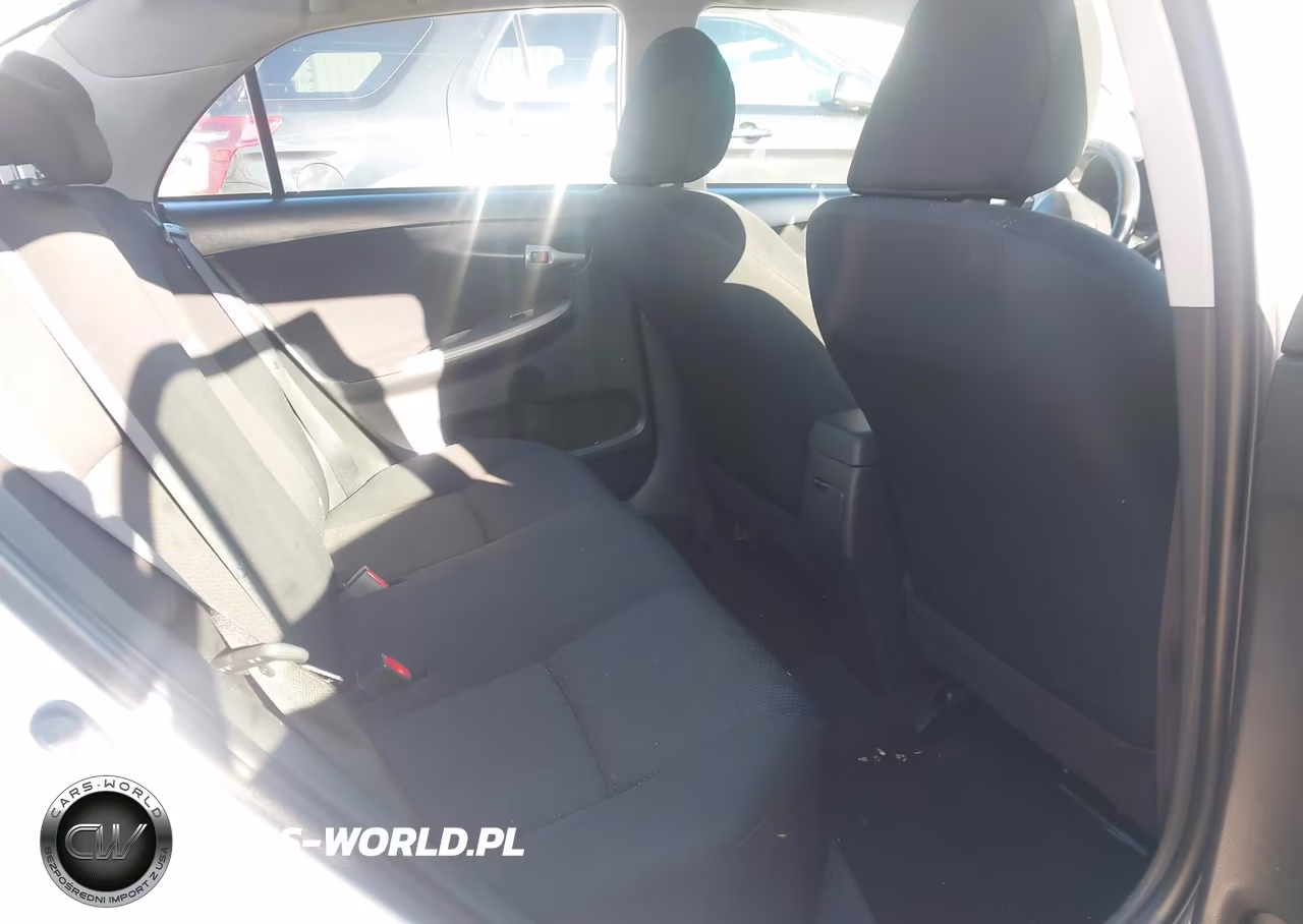 2010 Toyota Corolla S VIN:1NXBU4EE8AZ177667 - 8