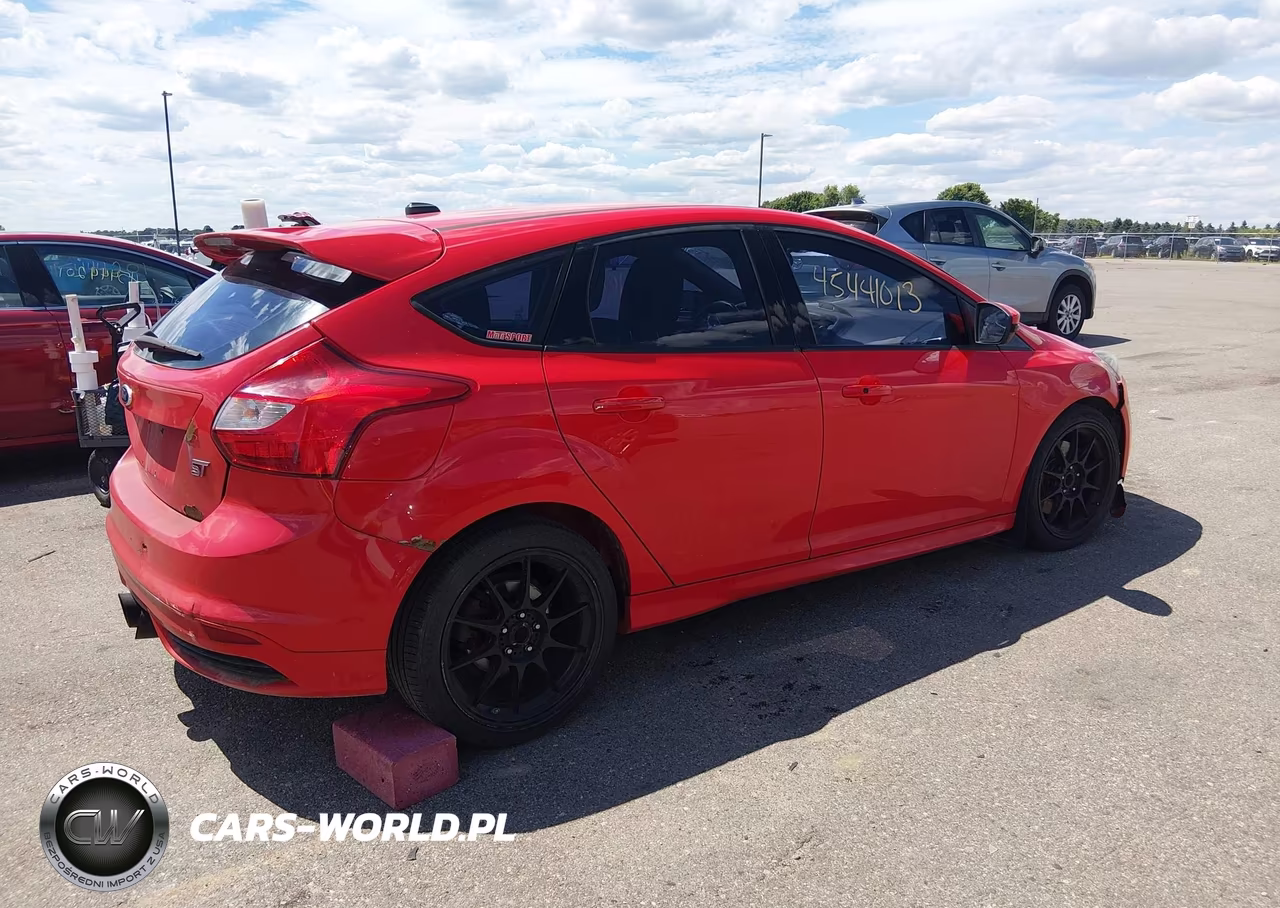 2013 Ford Focus St VIN:1FADP3L99DL231837 - 4