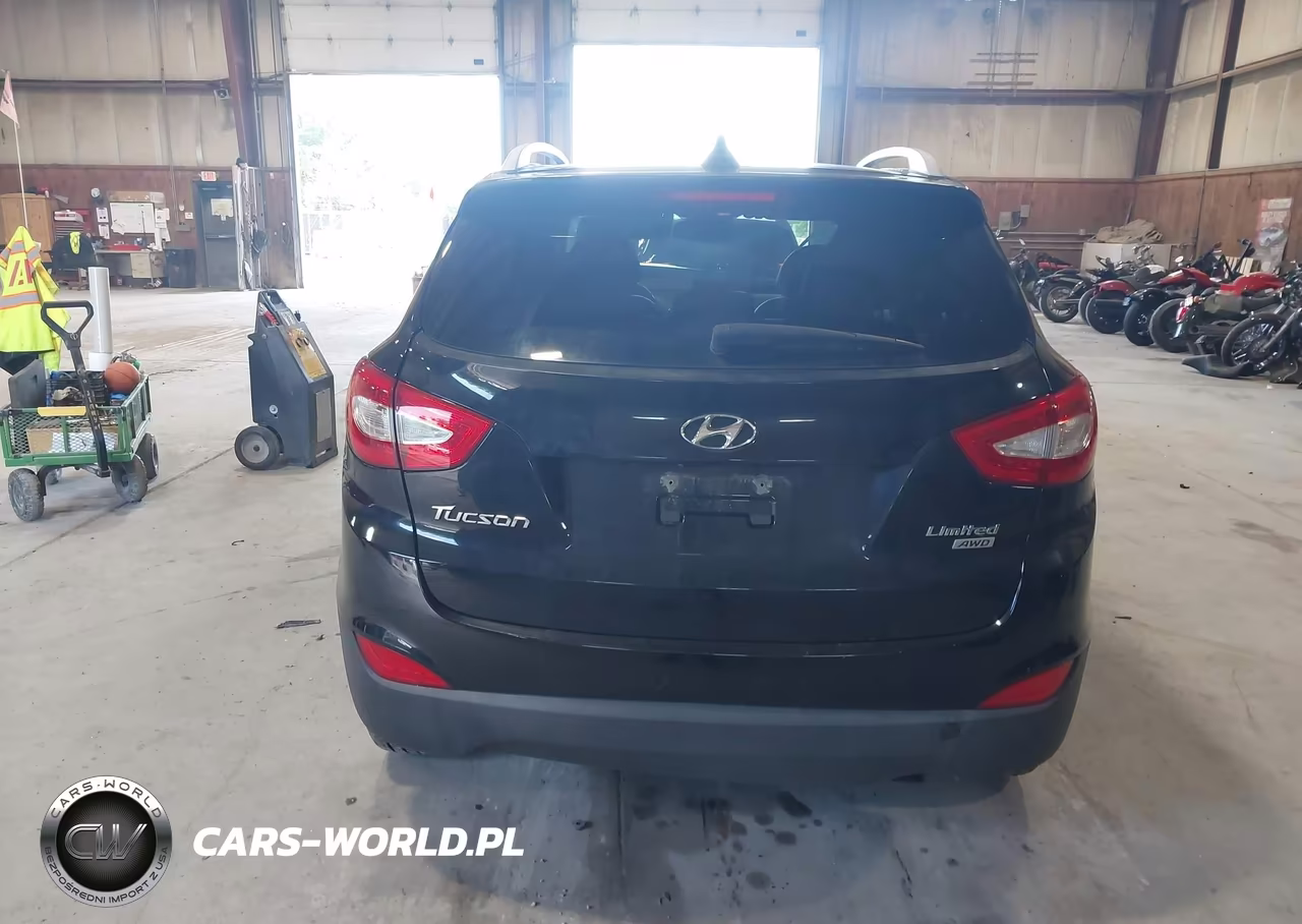 2015 Hyundai Tucson Limited VIN:KM8JUCAG7FU069478 - 17