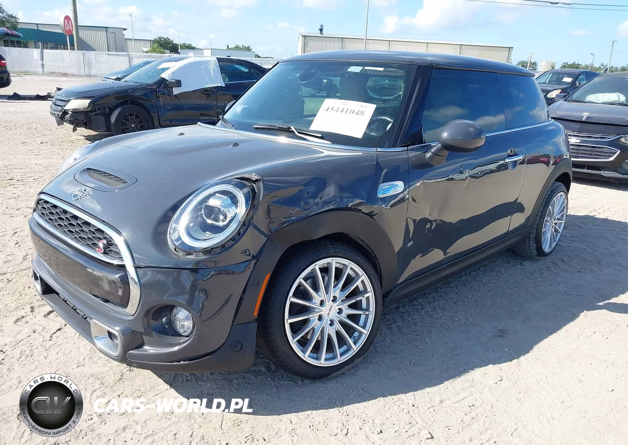 2019 Mini Hardtop Cooper S VIN:WMWXP7C52K2A52604 - 2