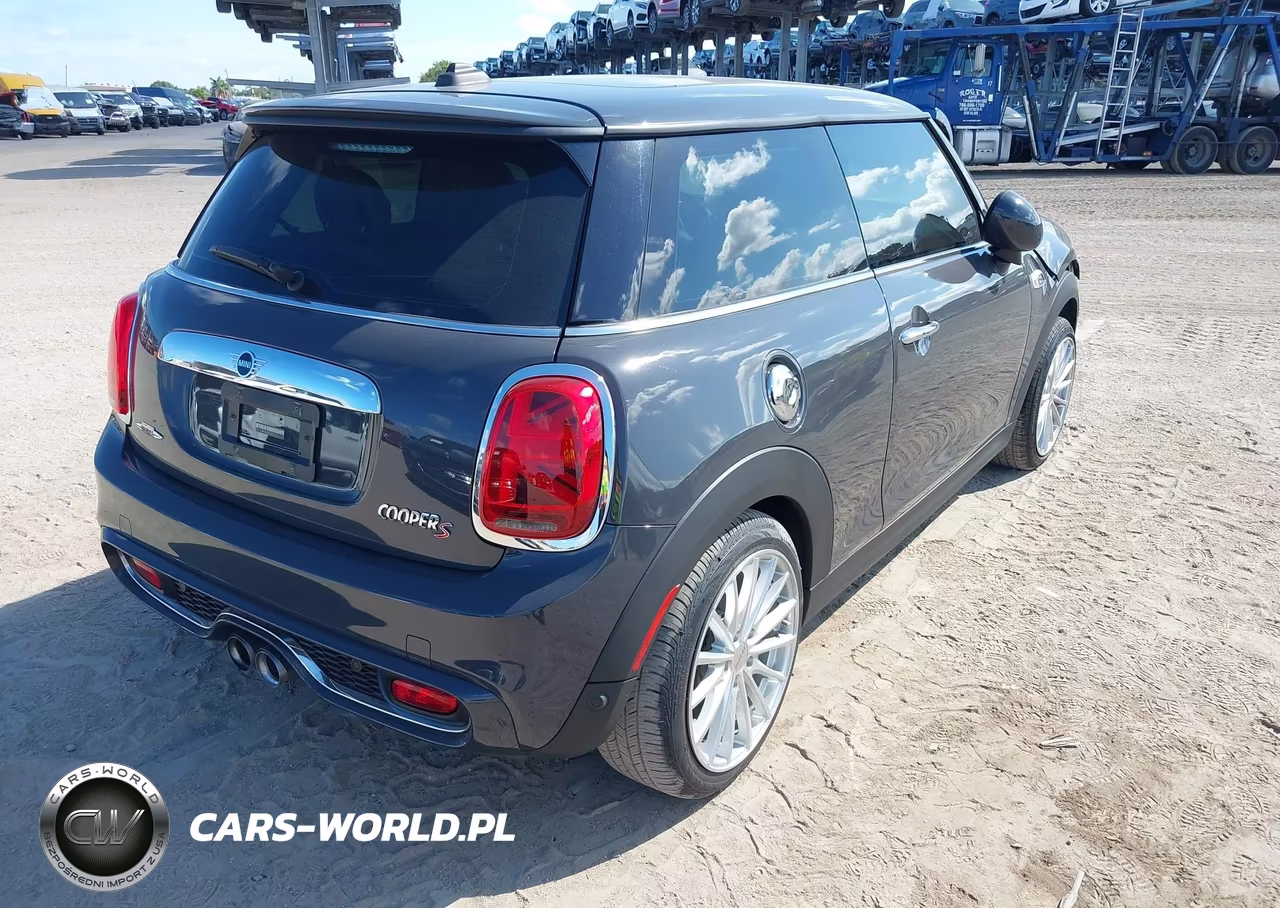 2019 Mini Hardtop Cooper S VIN:WMWXP7C52K2A52604 - 4