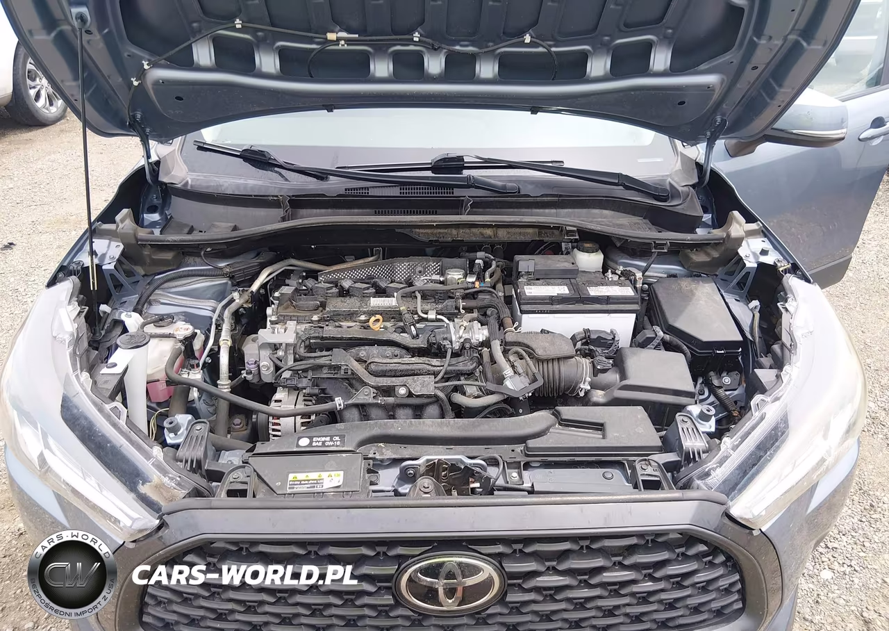 2022 Toyota Corolla Cross Le VIN:7MUCAAAG6NV002387 - 10