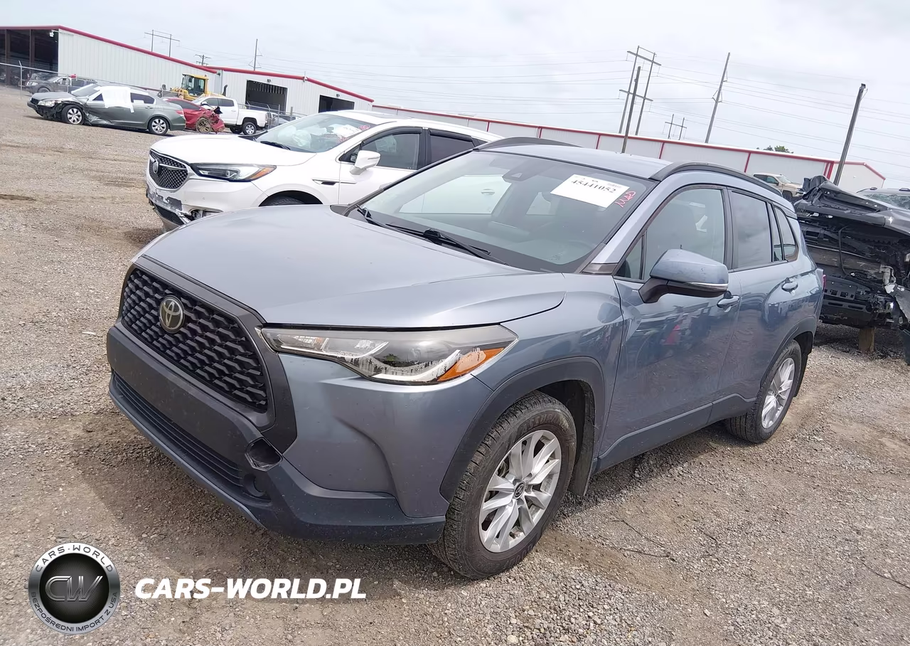 2022 Toyota Corolla Cross Le VIN:7MUCAAAG6NV002387 - 2