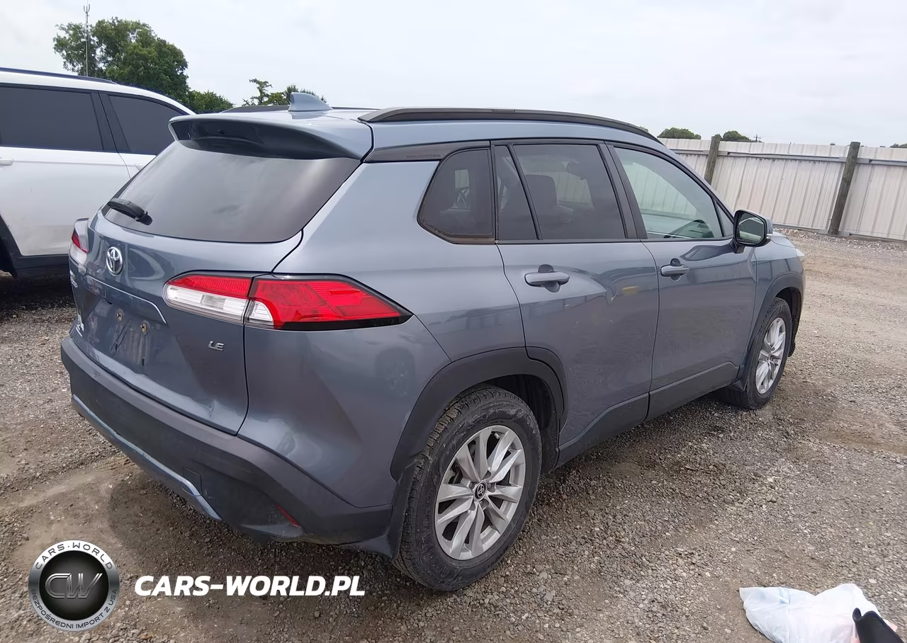 2022 Toyota Corolla Cross Le VIN:7MUCAAAG6NV002387 - 4