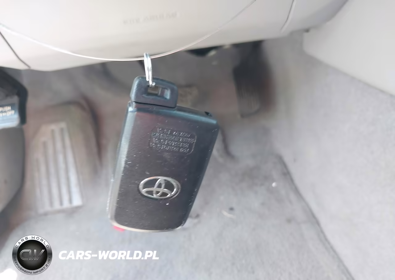 2013 Toyota Camry Xle VIN:4T4BF1FK0DR298748 - 11