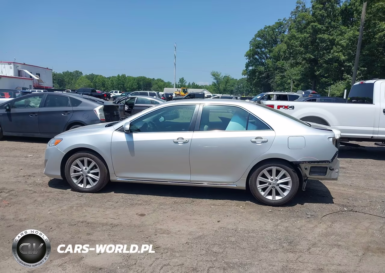 2013 Toyota Camry Xle VIN:4T4BF1FK0DR298748 - 14
