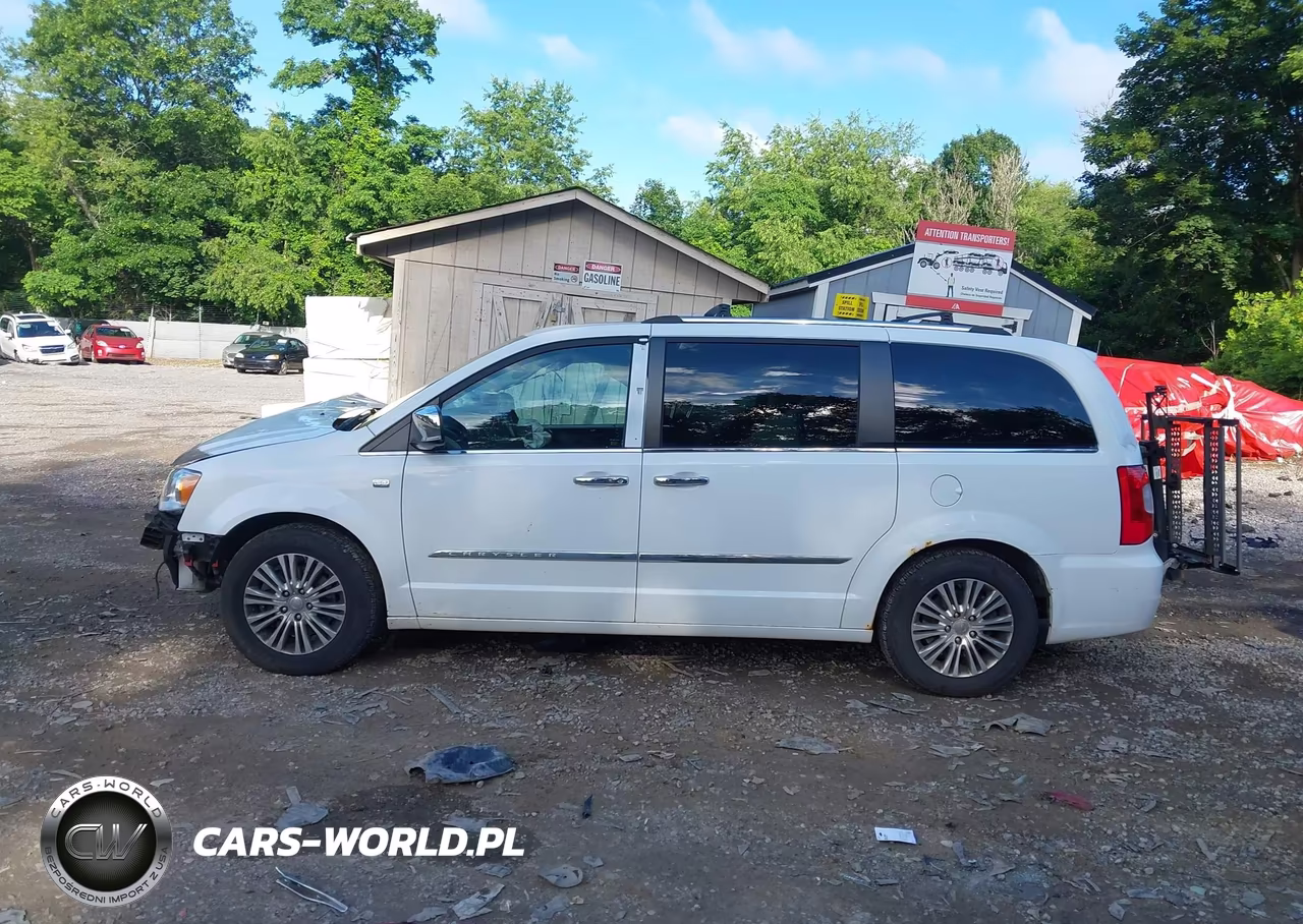 2014 Chrysler Town & Country Touring-L 30Th Anniversary VIN:2C4RC1CG0ER297569 - 14