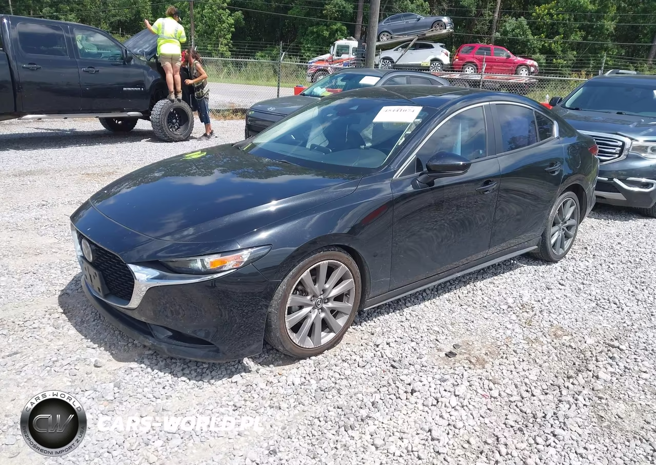 2021 Mazda Mazda3 Preferred VIN:JM1BPACL0M1317311 - 2