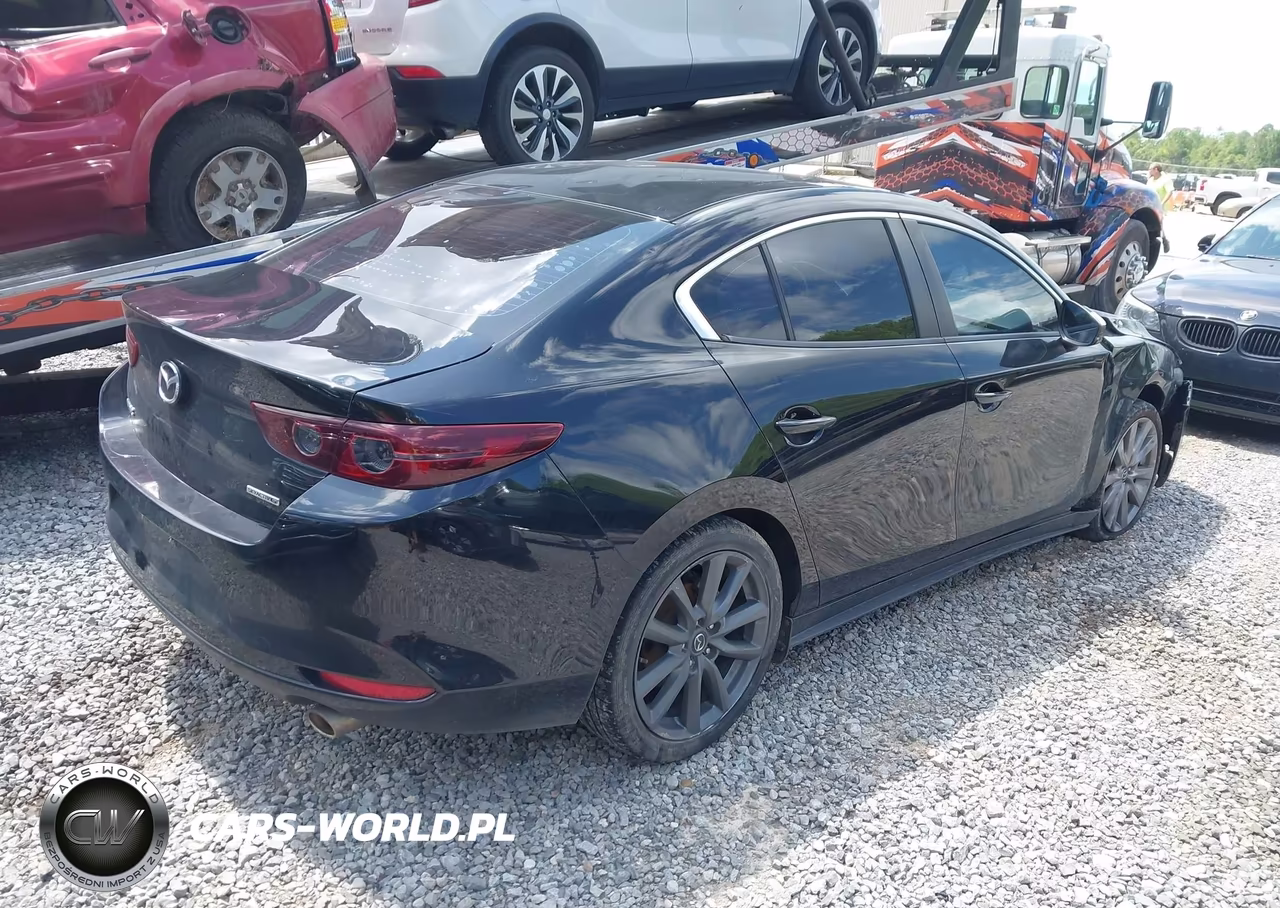 2021 Mazda Mazda3 Preferred VIN:JM1BPACL0M1317311 - 4