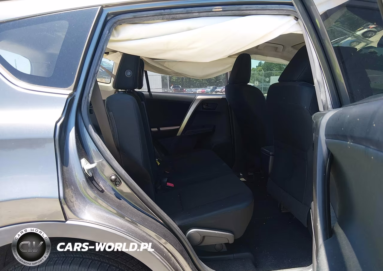2015 Toyota Rav4 Le VIN:JTMZFREV8FJ024502 - 8