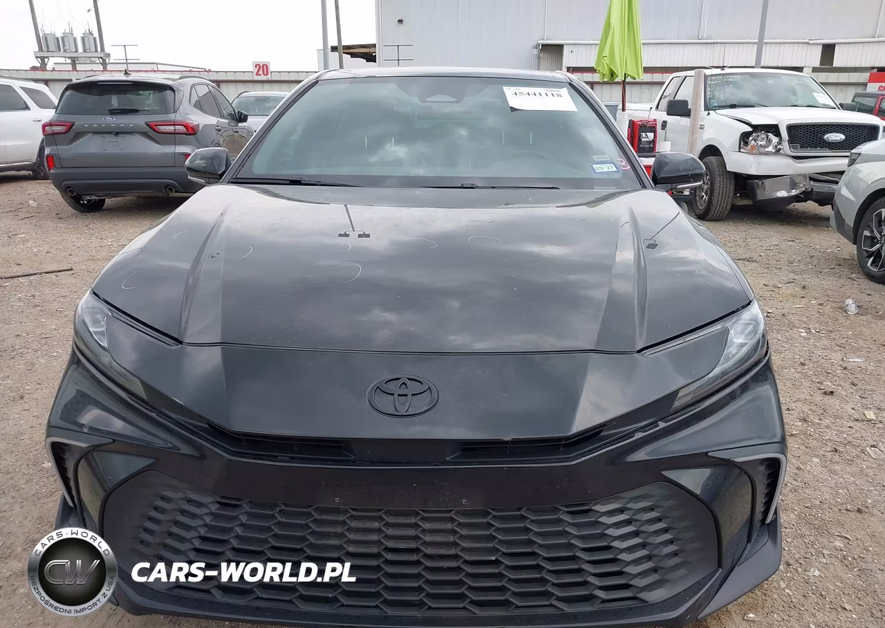2025 Toyota Camry Se VIN:4T1DAACK3SU115829 - 12