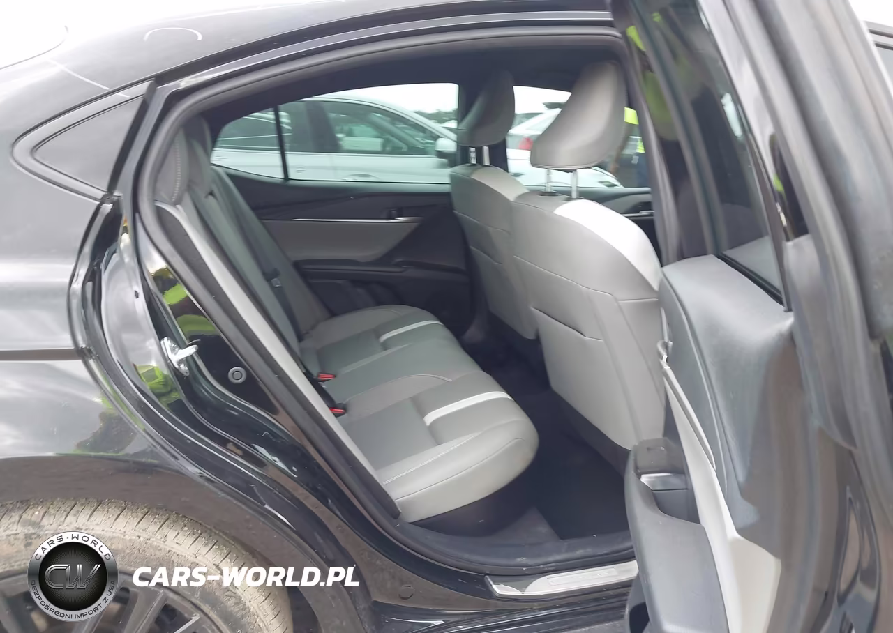 2025 Toyota Camry Se VIN:4T1DAACK3SU115829 - 8