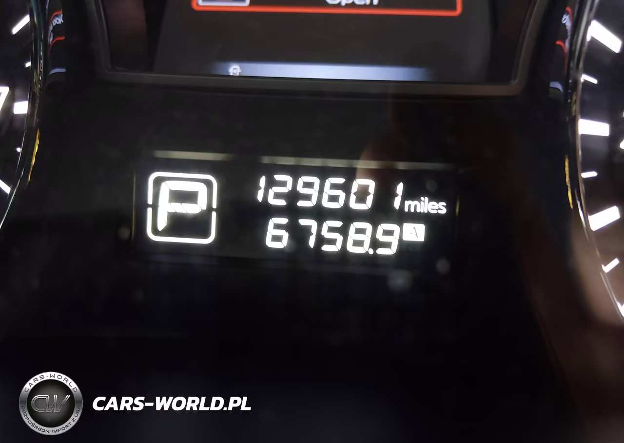 2015 Nissan Pathfinder Platinum VIN:5N1AR2MM5FC612720 - 15
