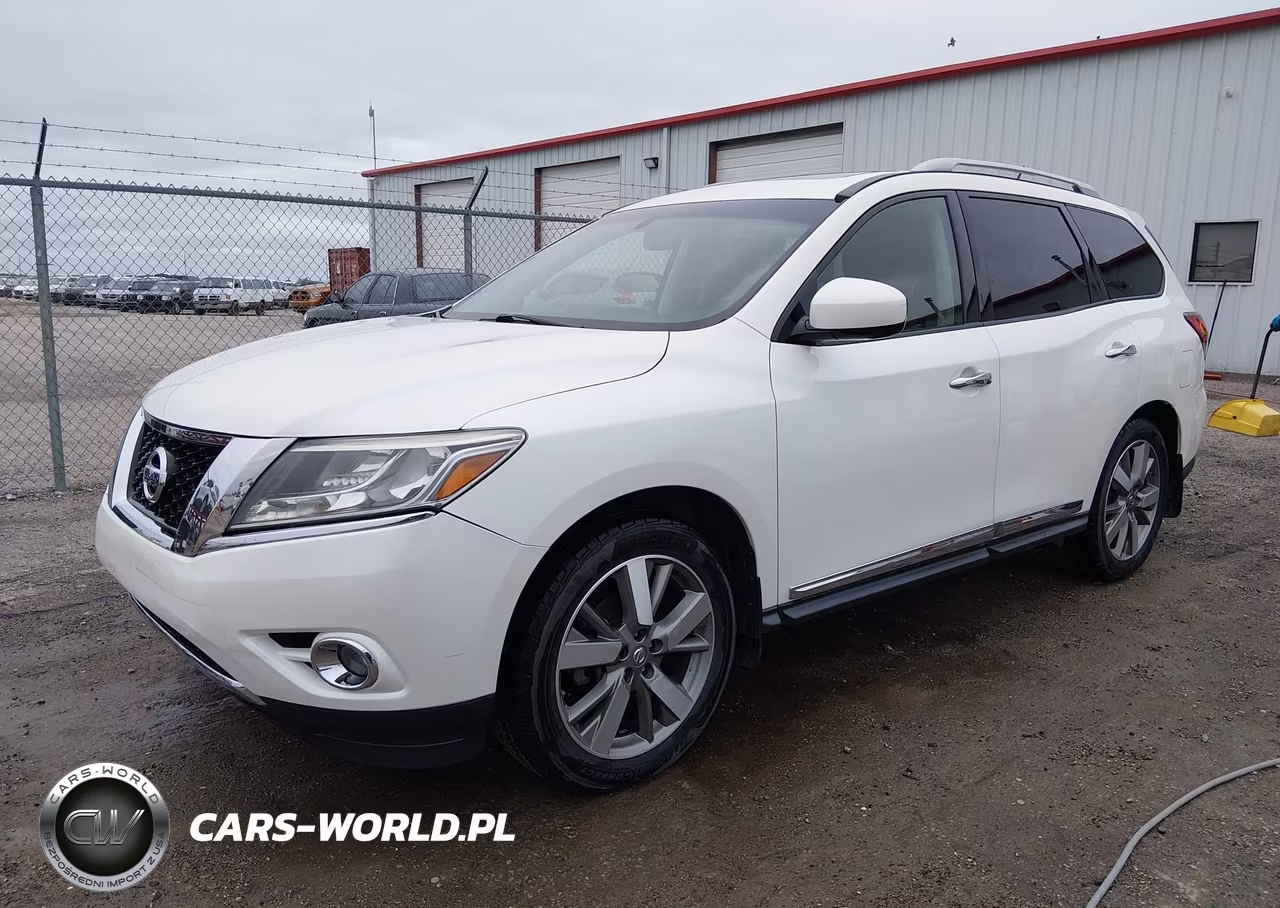 2015 Nissan Pathfinder Platinum VIN:5N1AR2MM5FC612720 - 2