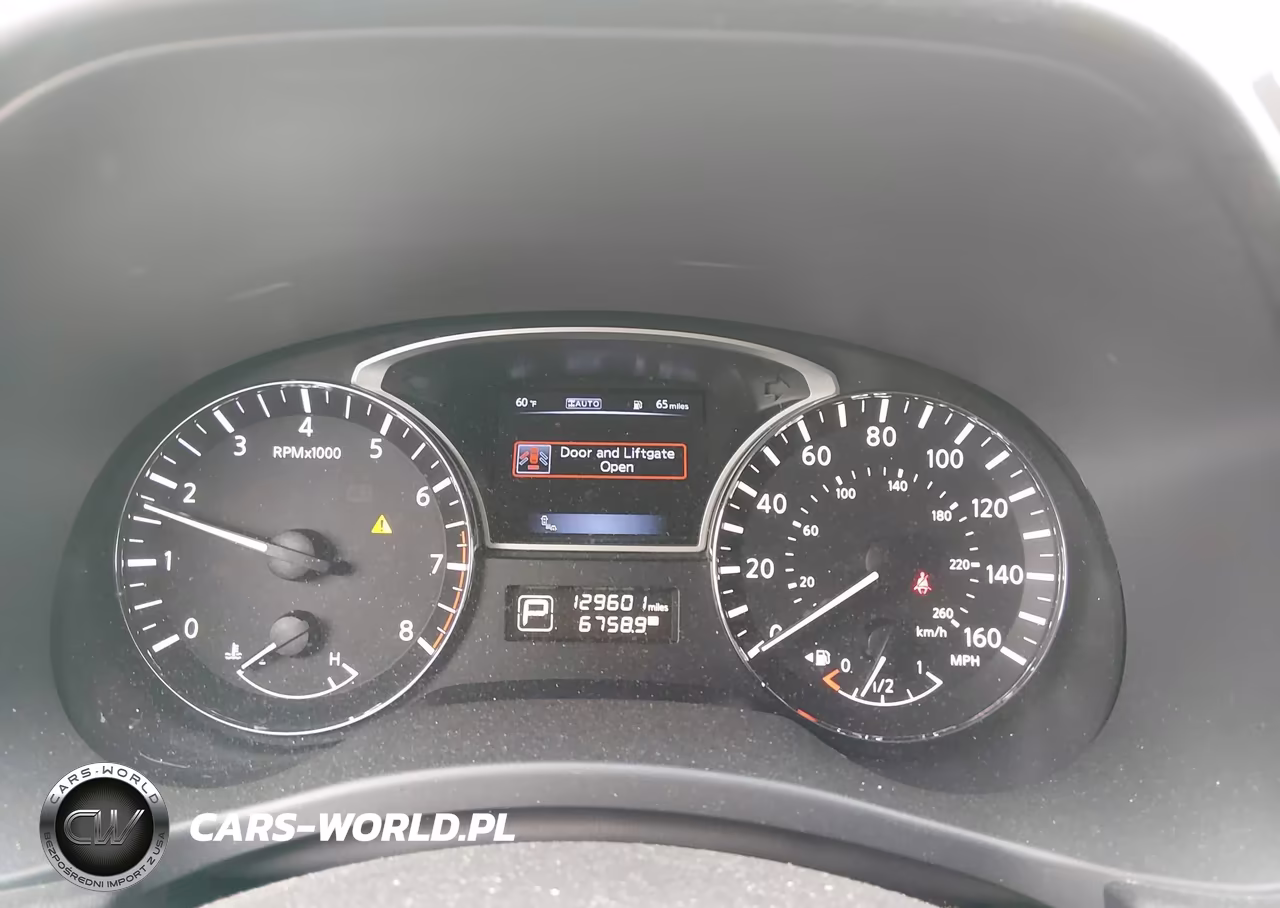 2015 Nissan Pathfinder Platinum VIN:5N1AR2MM5FC612720 - 7