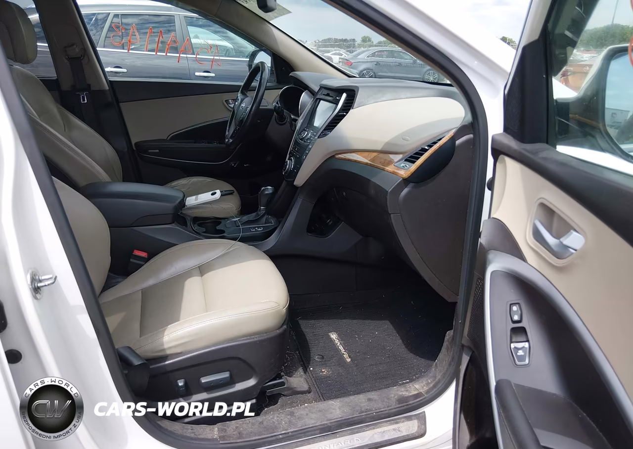 2016 Hyundai Santa Fe Limited VIN:KM8SRDHF2GU137874 - 5