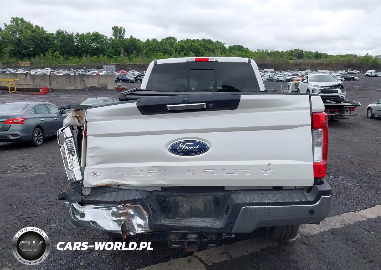 2019 Ford F-250 King Ranch-Lariat-Limited-Platinum-Xl-Xlt VIN:1FT7W2BT9KED59563 - 17