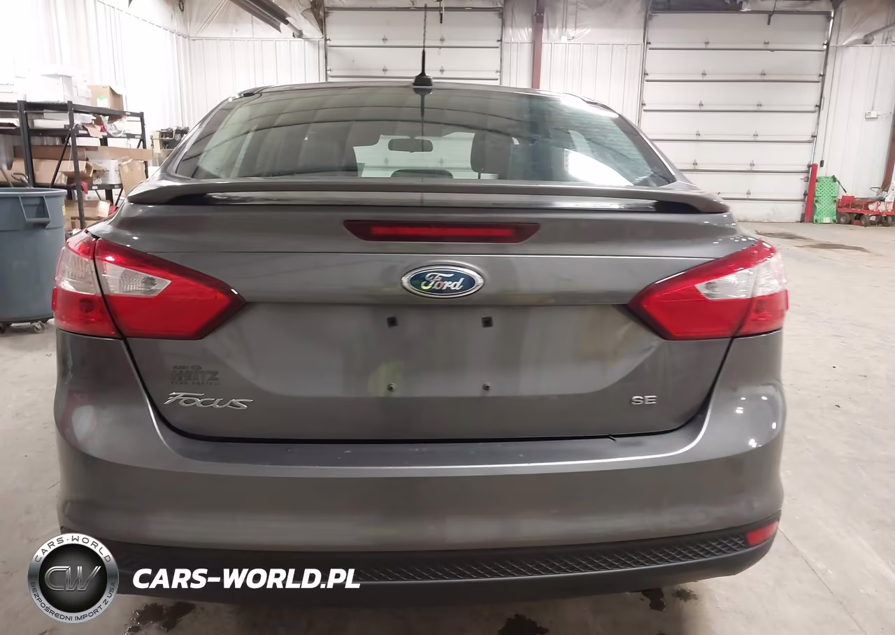 2012 Ford Focus Se VIN:1FAHP3F27CL119813 - 17