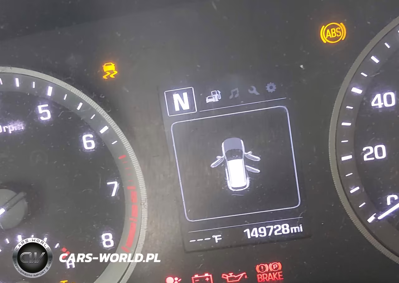 2018 Hyundai Tucson Sport VIN:KM8J3CAL0JU778990 - 16
