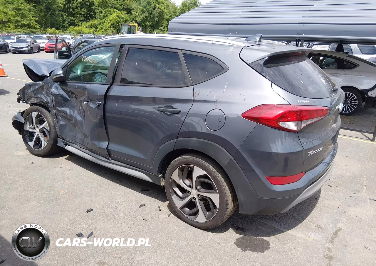 2018 Hyundai Tucson Sport VIN:KM8J3CAL0JU778990 - 3