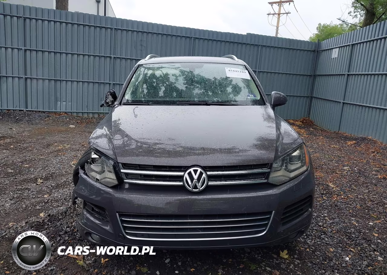 2011 Volkswagen Touareg Tdi Executive VIN:WVGFK9BP9BD006048 - 12