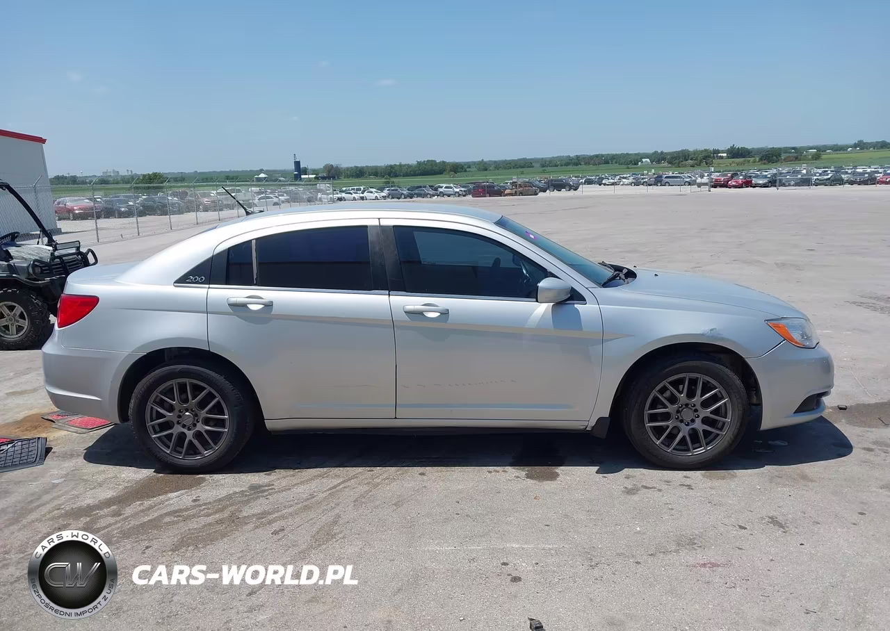 2011 Chrysler 200 Lx VIN:1C3BC4FB6BN579974 - 13
