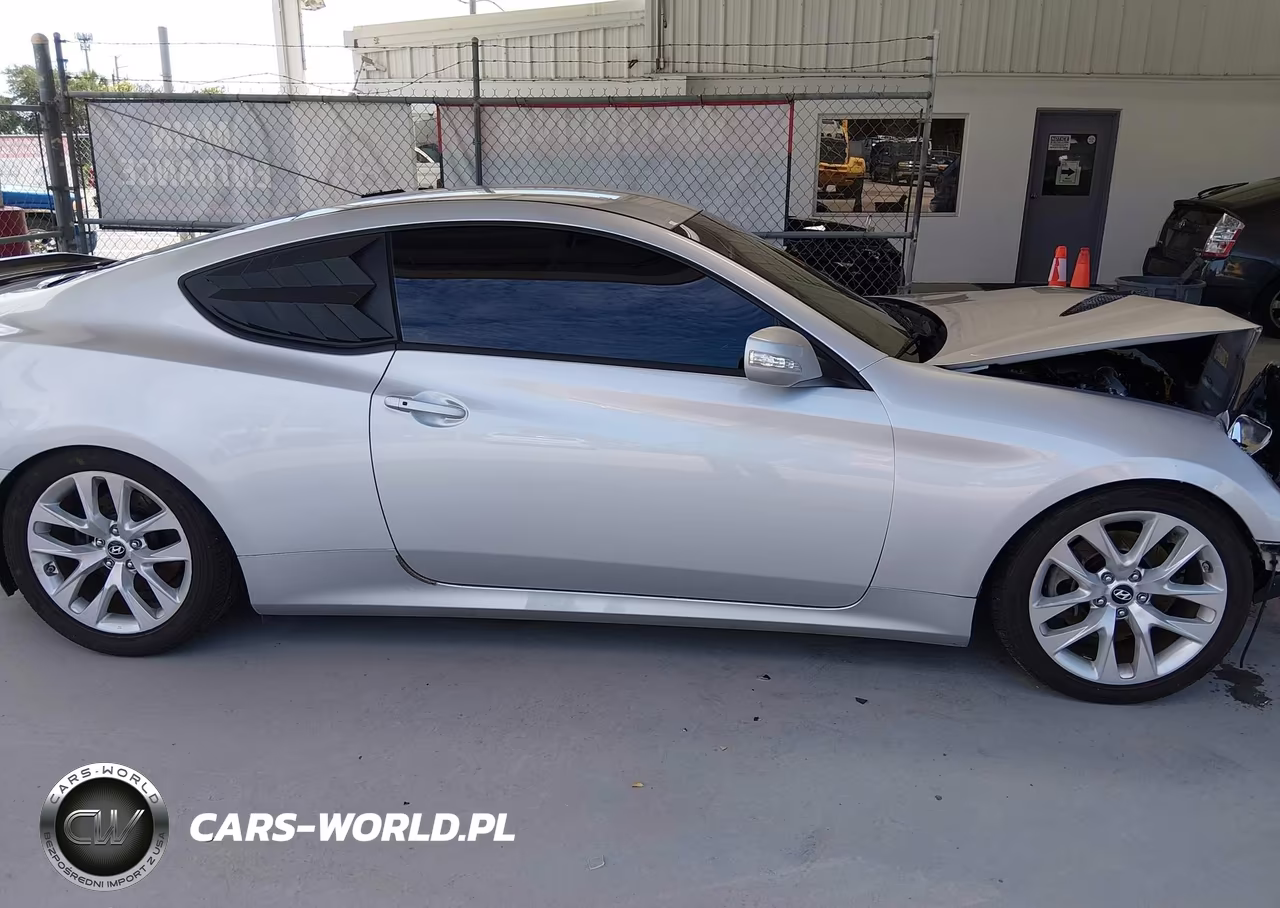 2016 Hyundai Genesis 3.8 Base VIN:KMHHT6KJ4GU135533 - 14