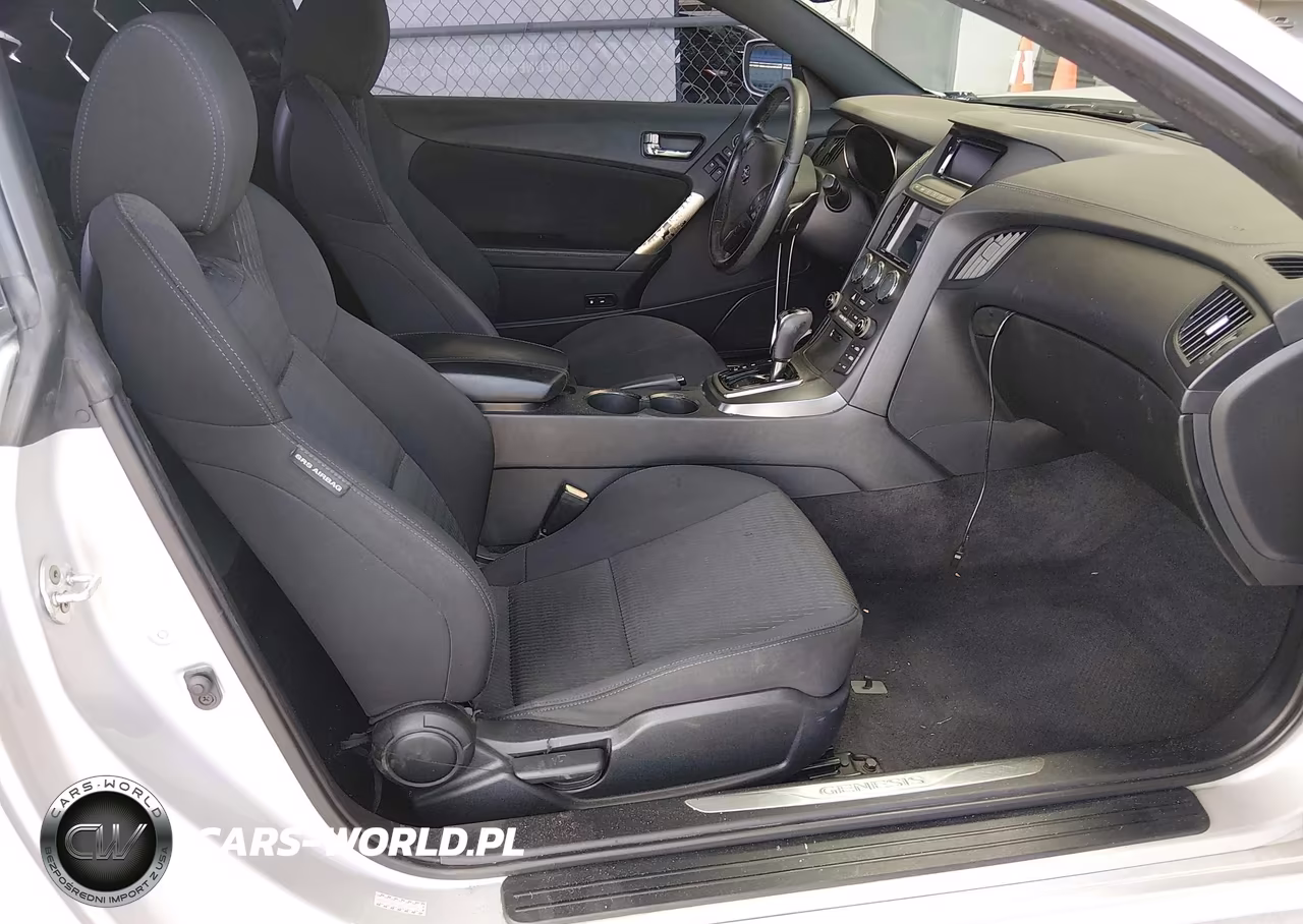 2016 Hyundai Genesis 3.8 Base VIN:KMHHT6KJ4GU135533 - 5