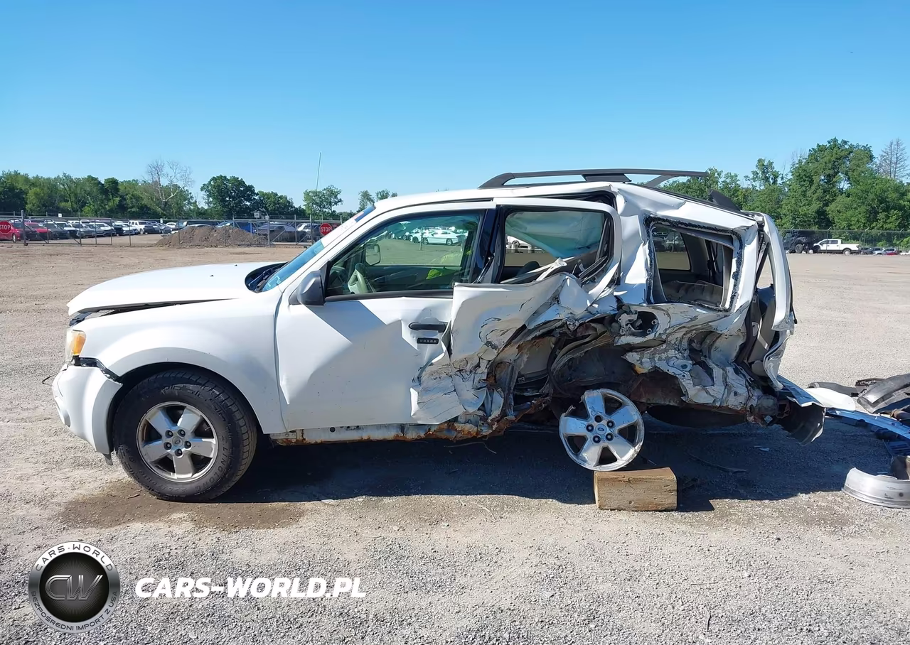 2010 Ford Escape Xlt VIN:1FMCU0D71AKC69263 - 15