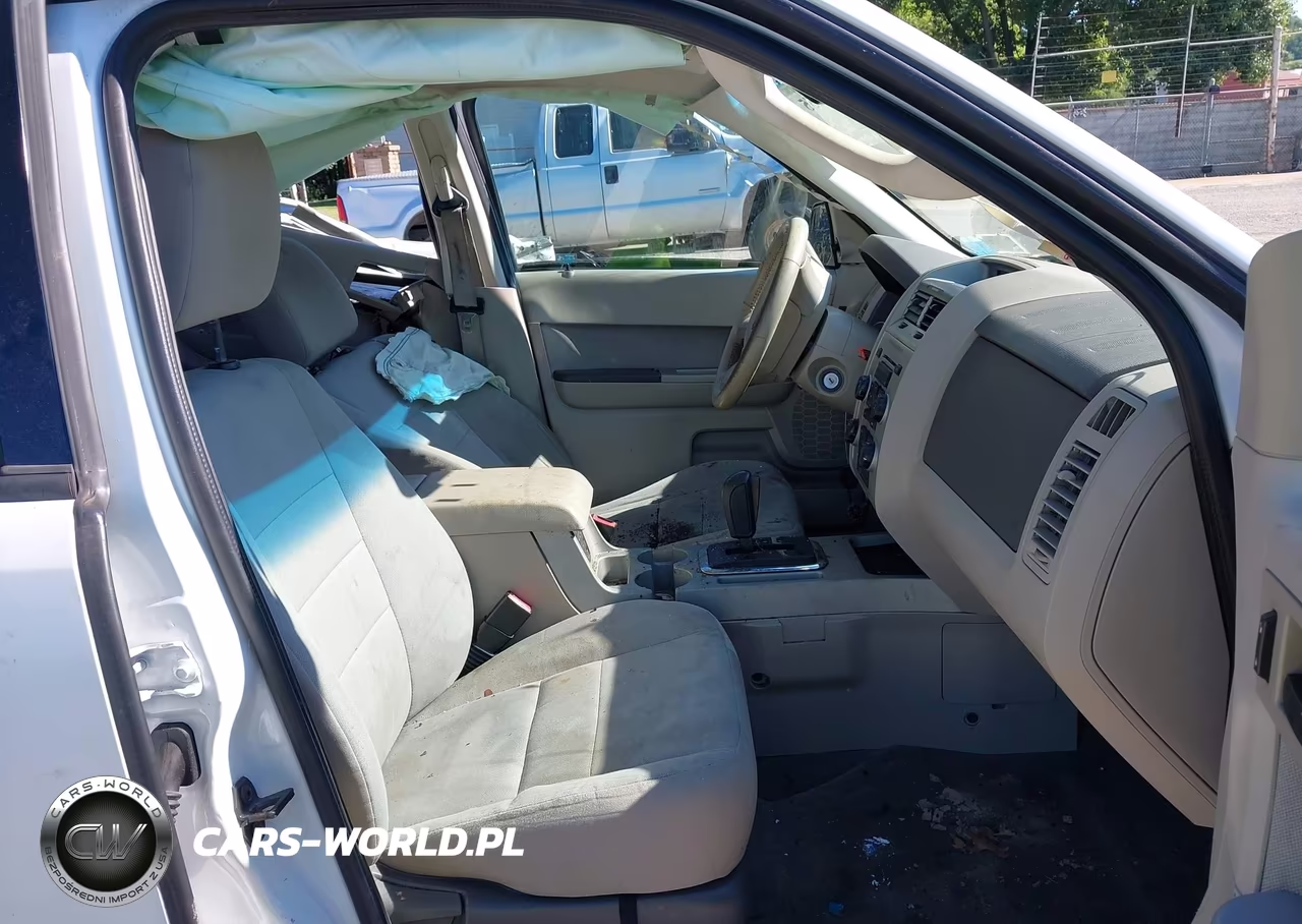 2010 Ford Escape Xlt VIN:1FMCU0D71AKC69263 - 5