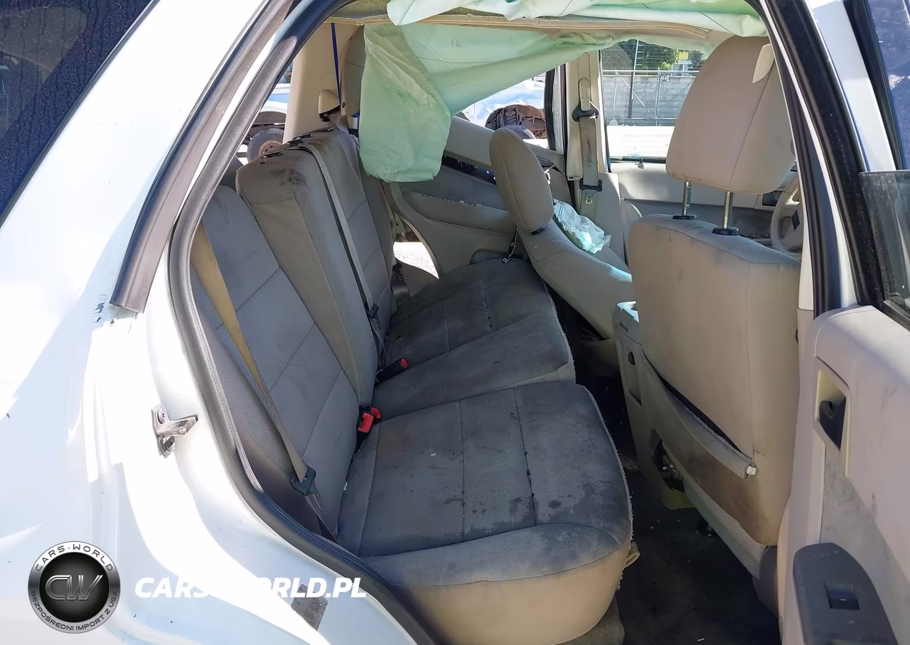 2010 Ford Escape Xlt VIN:1FMCU0D71AKC69263 - 8