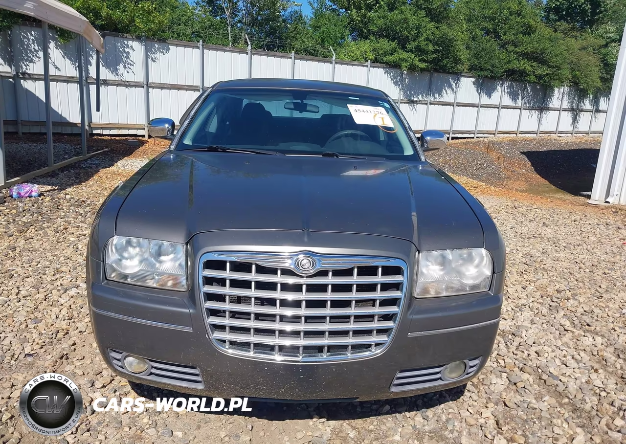 2010 Chrysler 300 Touring VIN:2C3CA4CD2AH150161 - 6